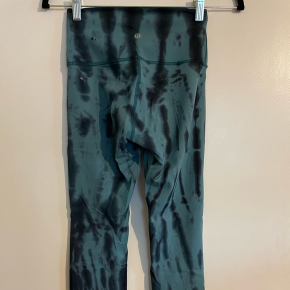 Lululemon Wunder Train High-Rise Tight 25” | Size 4 - Picture 3 of 4